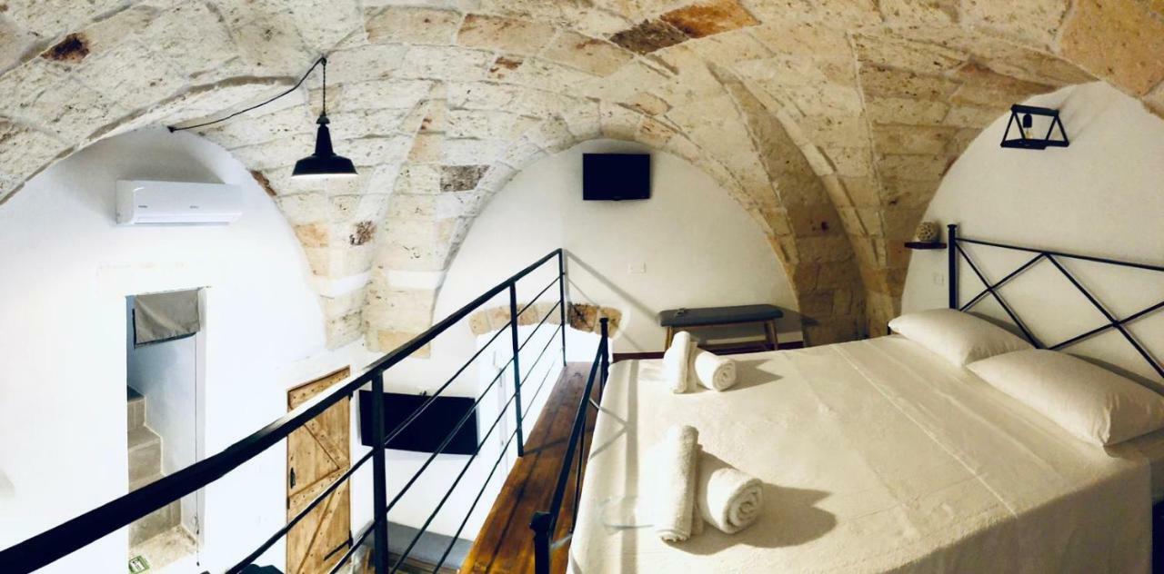 Dimora D'Errico - Monolocale Nel Centro Storico Apartment Carovigno Exterior foto
